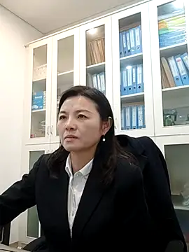 ialnuyoa_h Live XXX Chat