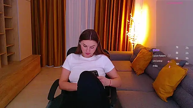 Chat XXX en directo de _Mia_Adams