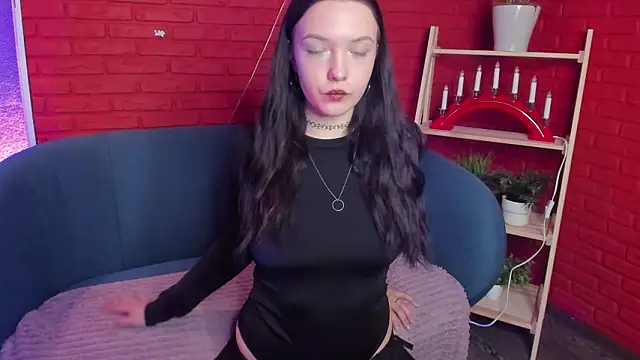 Онлайн чат XXX Emily_tender