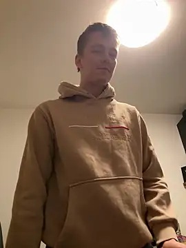 Toyjungee Chat XXX live