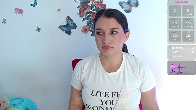 دردشة Emelyross_ الجنسية المباشرة