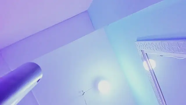 MiaRouss69 라이브 XXX 채팅