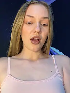 MilaMoone Live XXX Chat