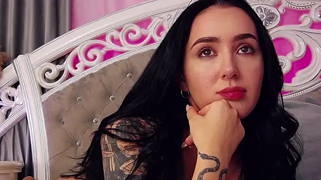 Chat XXX ao vivo de KimKhallifa