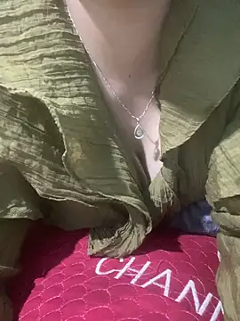 Kaylee00 现场XXX聊天