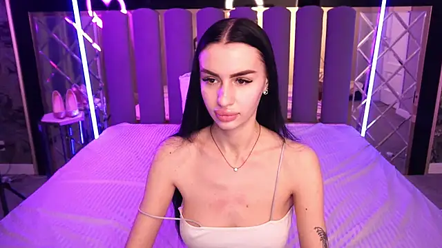 Chat +18 de Snow_WhiteeeX ao vivo