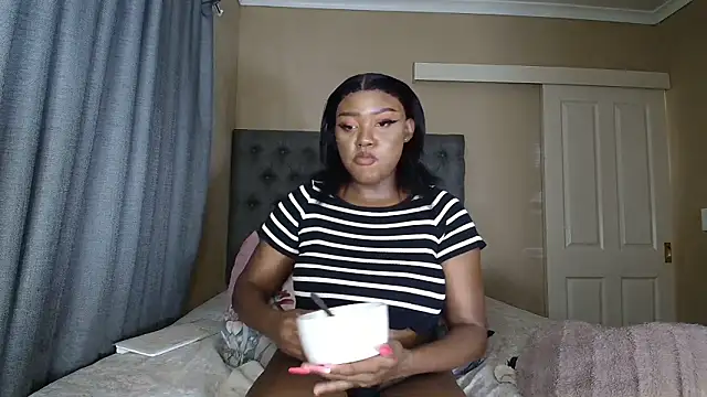 nanababe1 live XXX chat