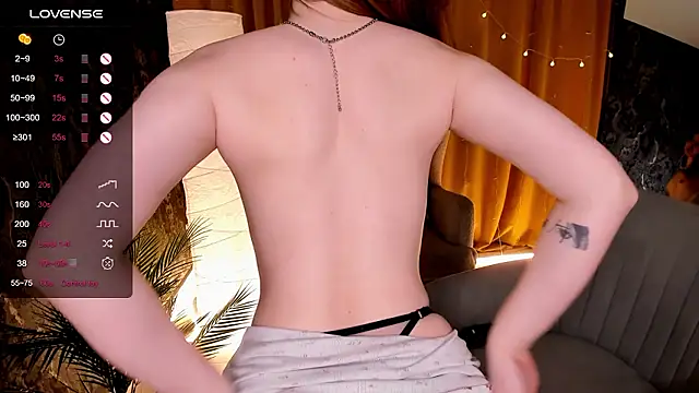 Chat +18 de LanaBlu_ ao vivo