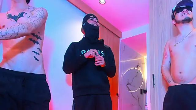 TheBatMansion's Webcam Show