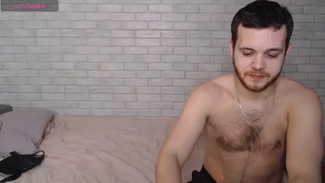 Fuckyoursecretary69のウェブカメラショー