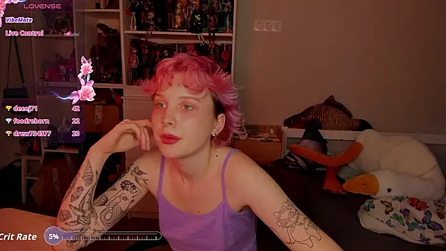 School_Love Adlı Modelin Canlı XXX Sohbeti