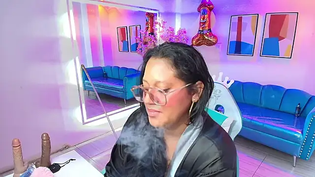 Alondra_gomexxx 在線直播表演