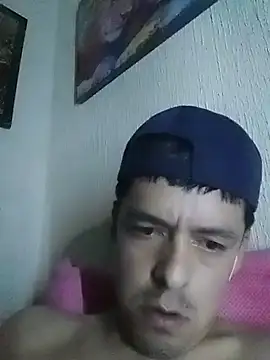 Junior_47's Live XXX Chat