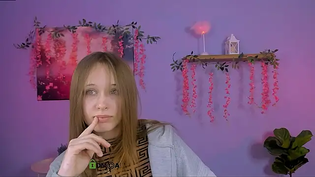 Chat XXX ao vivo de eira_mouse