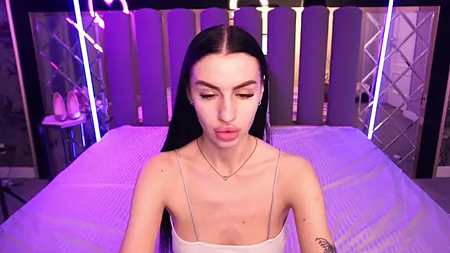 Snow_WhiteeeX's Live XXX Chat