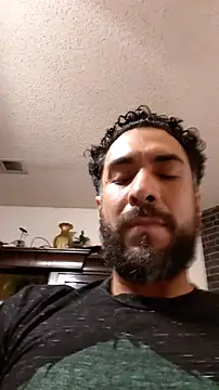 Forbidden_daddy – Naživo XXX chat