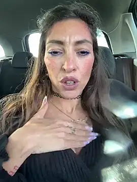 Amani_thewolf's Webcam Show