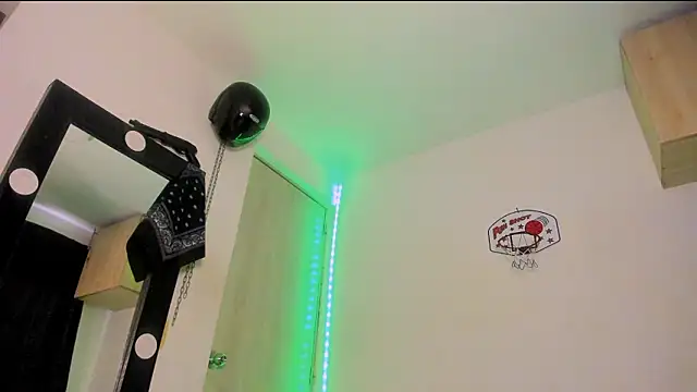 Samuel_Suarez Chat XXX live