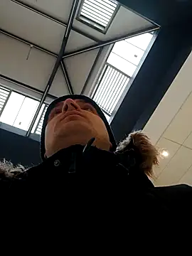 دردشة Levarboy الجنسية المباشرة