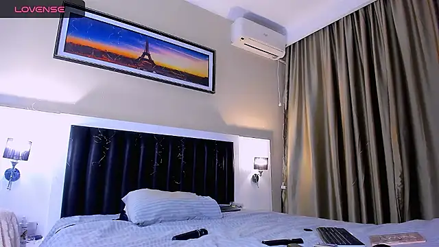 Chatroom XXX en direct de marrenaa