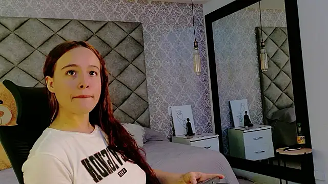 CARO_ADAMS1: απευθείας συνομιλία ΧΧΧ