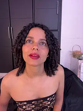 Chat XXX en directo de Nala_OMG