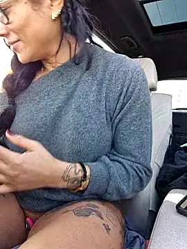 Chatroom XXX en direct de AllanaSquirt