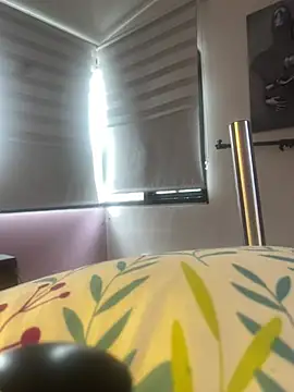 PrettyHamaica's Live XXX Chat