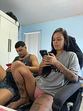 poliannax Adlı Modelin Canlı XXX Sohbeti