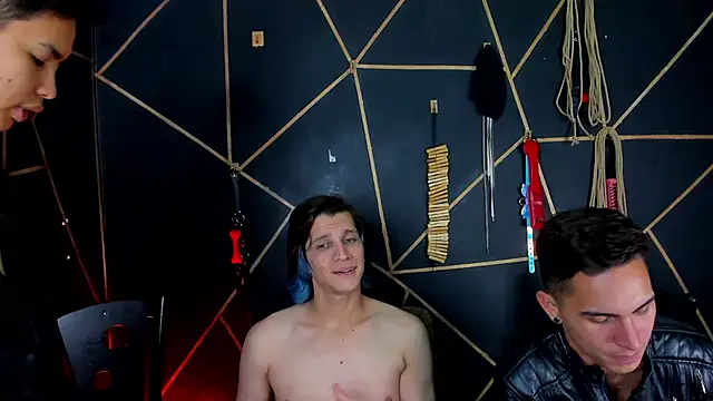 عرض كام Alexmillers