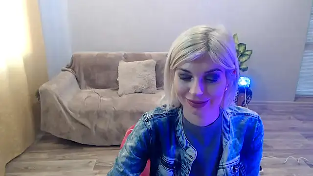 SexyBeatriice Adlı Modelin Canlı XXX Sohbeti