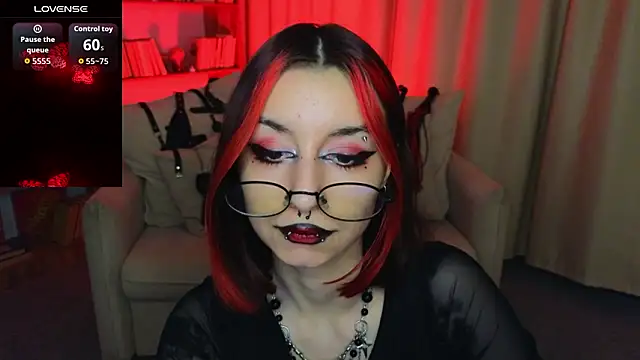 Mistress__Marcelline: онлайн-секс-чат