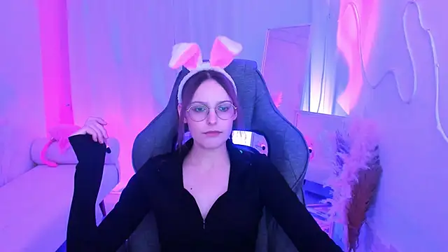 JenniferKiim Adlı Modelin Canlı XXX Sohbeti