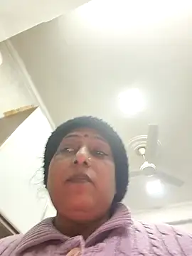 Hot-Sana2: онлайн-секс-чат