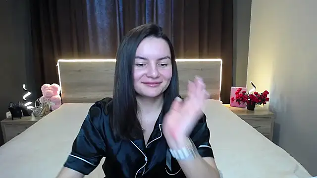 JasmineAsha Adlı Modelin Canlı XXX Sohbeti