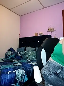 EllisW8: онлайн-секс-чат