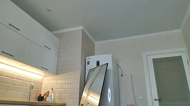 Skinny_Sex_Sissy Adlı Modelin Canlı XXX Sohbeti