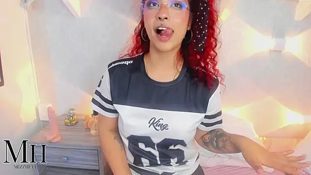 MizzHell Live XXX-chat