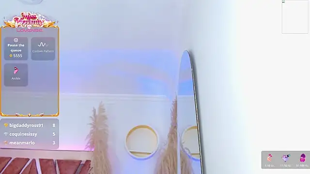 Chat +18 de Aurora_Brownn ao vivo