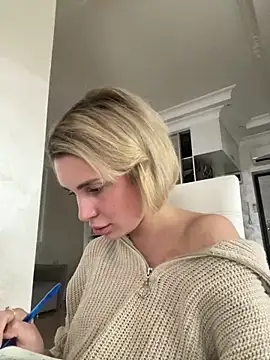 SandraCarter: онлайн-секс-чат