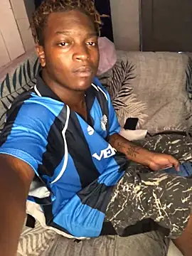 Redfucks333's Webcam Show