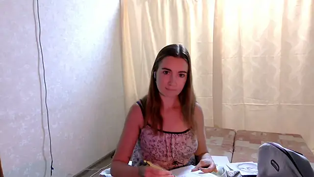 دردشة JinnyVibes الجنسية المباشرة