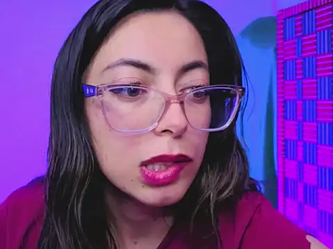 zylla_storn 在線直播表演