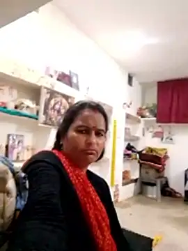 Suhani_hot12 Adlı Modelin Web Kamerası Şovu