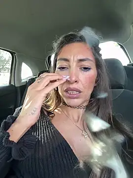 Amani_thewolf 라이브 XXX 채팅