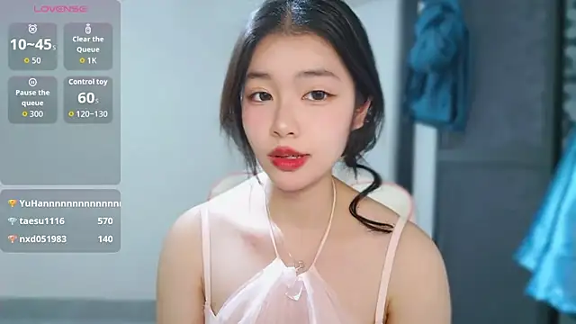 -XiaoYu-777: онлайн-секс-чат