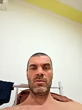 Chat +18 de DOMINATOR_SIR-MASTER ao vivo