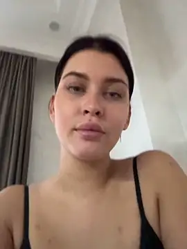 KikiWatson Live XXX-Chat