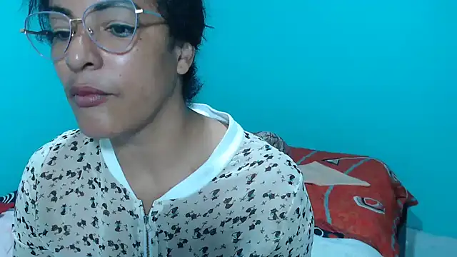 kateleyagrey: онлайн-секс-чат