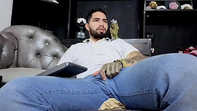 Вебкам-шоу matteosantos